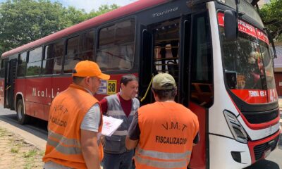 Fiscalizadores de transporte público. Foto: VMT.