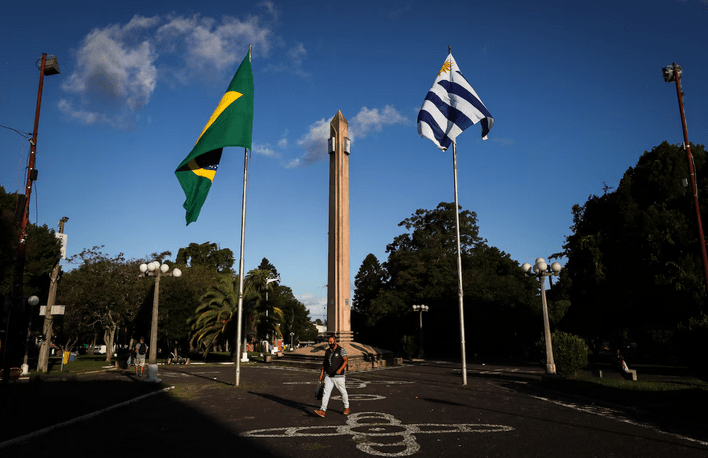 Frontera entre Brasil y Uruguay. Foto:Infobae.