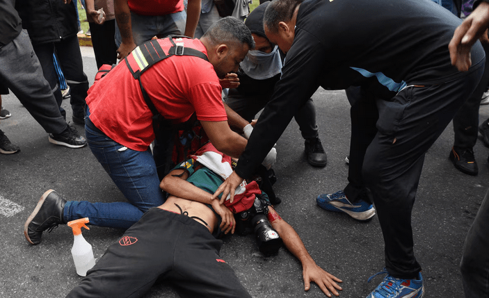 Pablo Grillo fue herido durante la protesta en Argentina. Foto: Captura de pantalla.