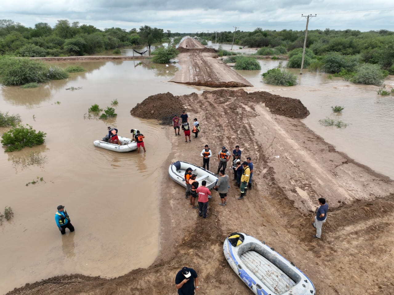 Crecidas del río Pilcomayo desplazaron a miles de ciudadanos. Foto: @infosalta24